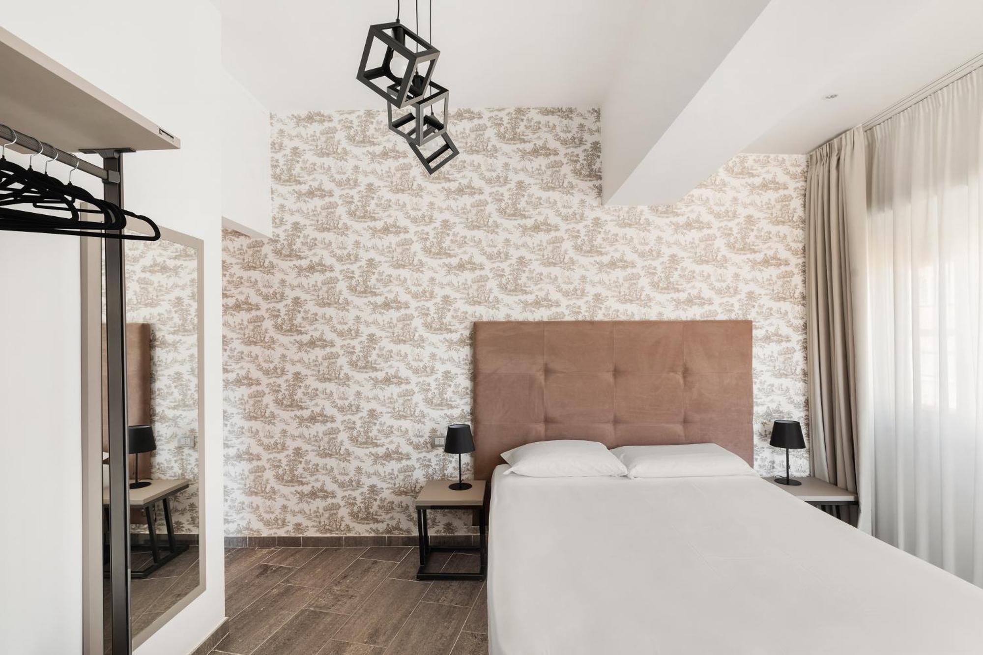 Adelante Rooms San Giovanni Rom Exterior foto